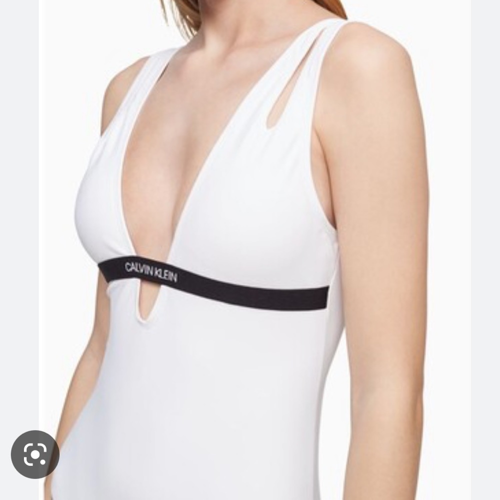 Calvin Klein Swimsuit One-piece Size M